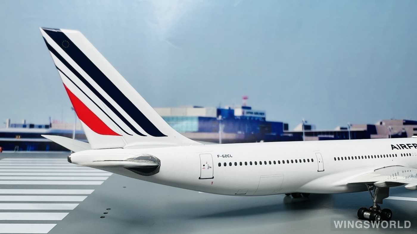 Phoenix 1:400 PH10433 Air France 法国航空 Airbus A330-200 F-GZCL