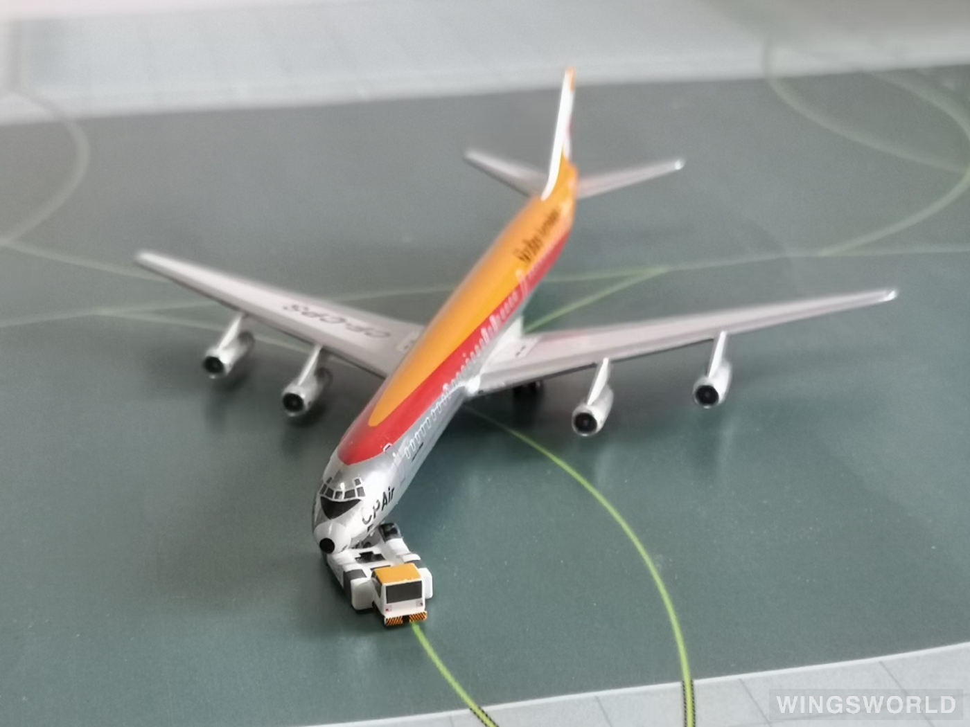 AeroClassics 1:400 ACCFCPS CP Air 加拿大太平洋航空 Douglas DC-8 CF-CPS