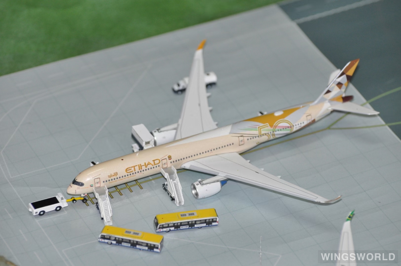 Aviation400 1:400 AV4145 Etihad Airways 阿提哈德航空 Airbus A350-1000 A6-XWB