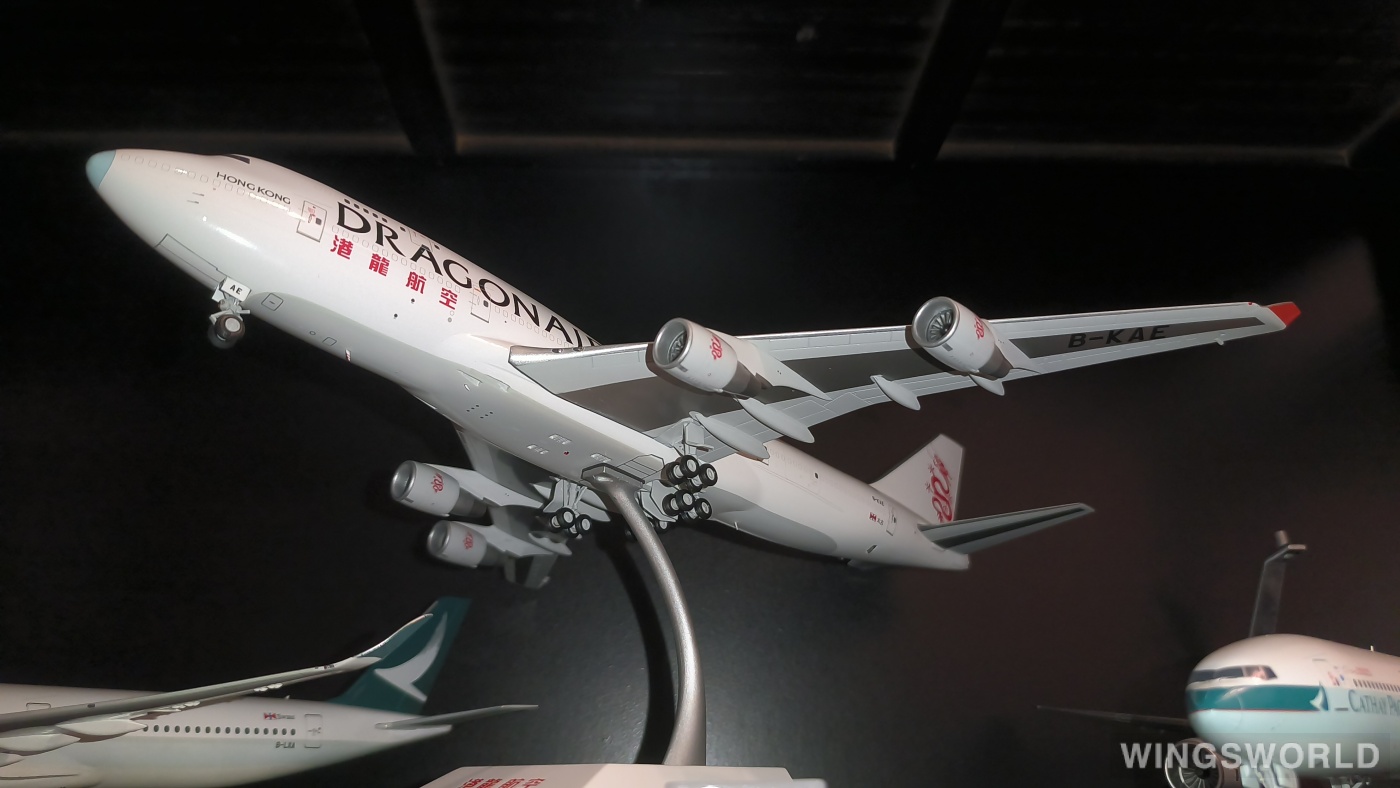 JC Wings 1:200 EW2744002 Dragonair 港龙航空 Boeing 747-400 B-KAE