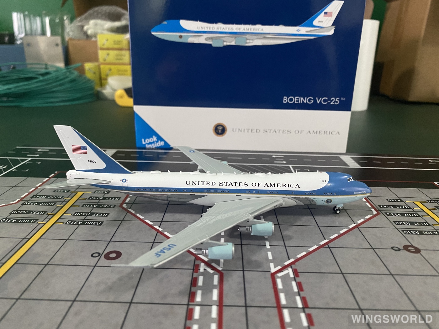 Geminijets 1:400 GJAFO2173 USAF 美国空军 Boeing 747-200 28000