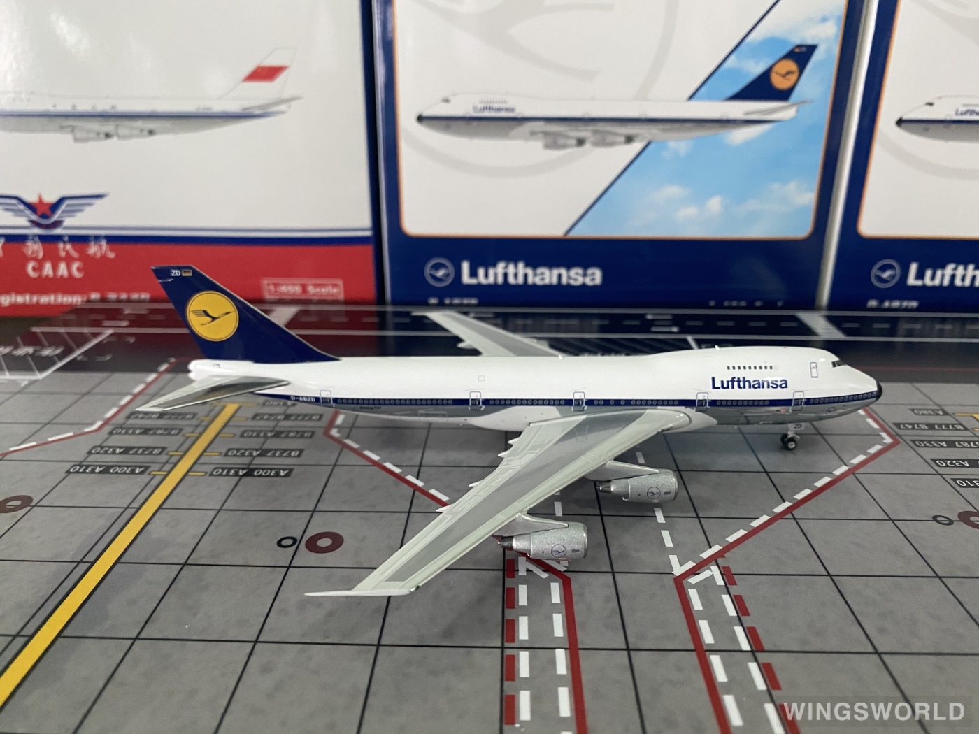 Phoenix 1:400 PH04549 Lufthansa 汉莎航空 Boeing 747-200 D-ABZD