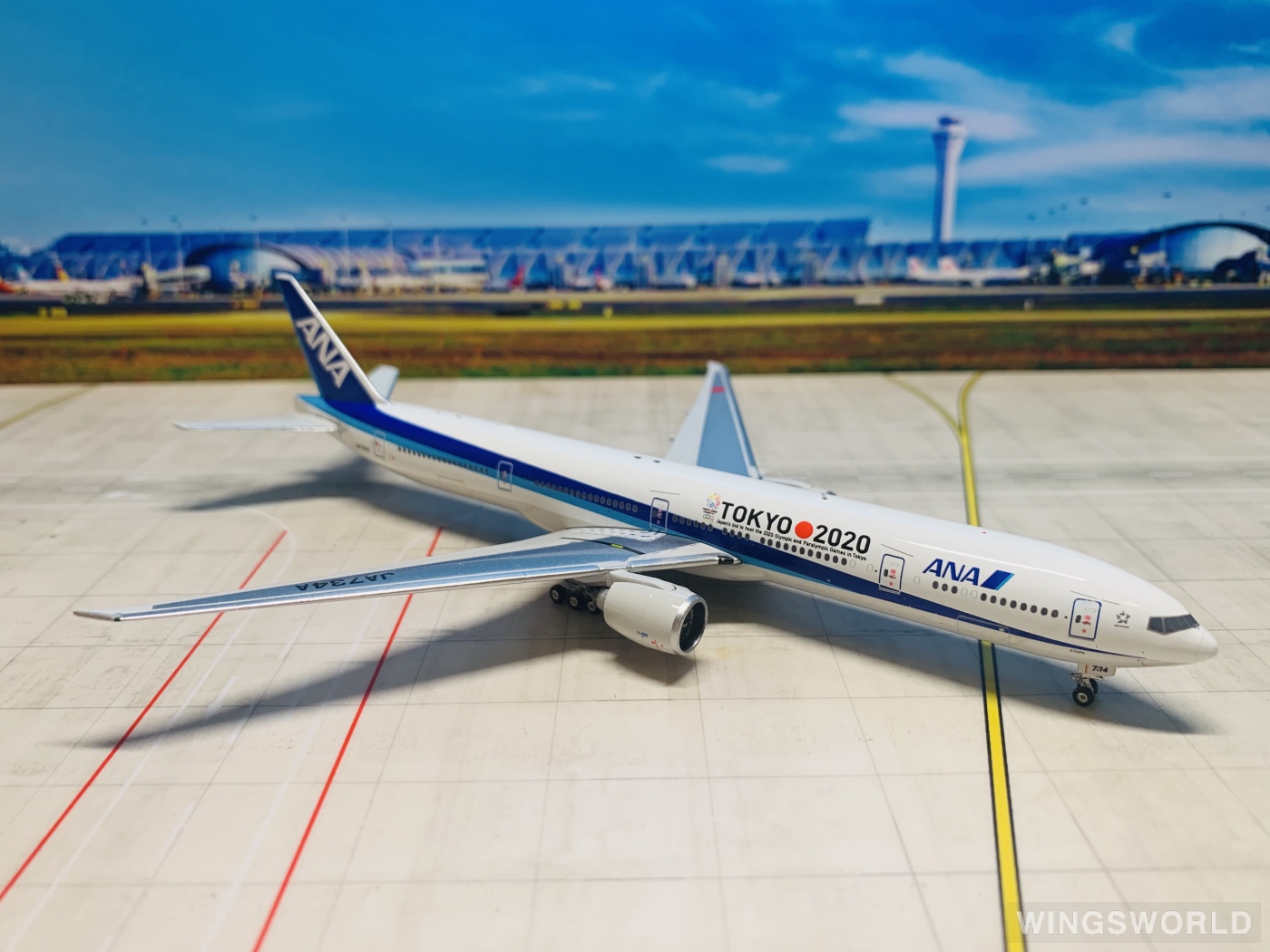 Phoenix 1:400 PH11049 ANA 全日空 Boeing 777-300 JA734A