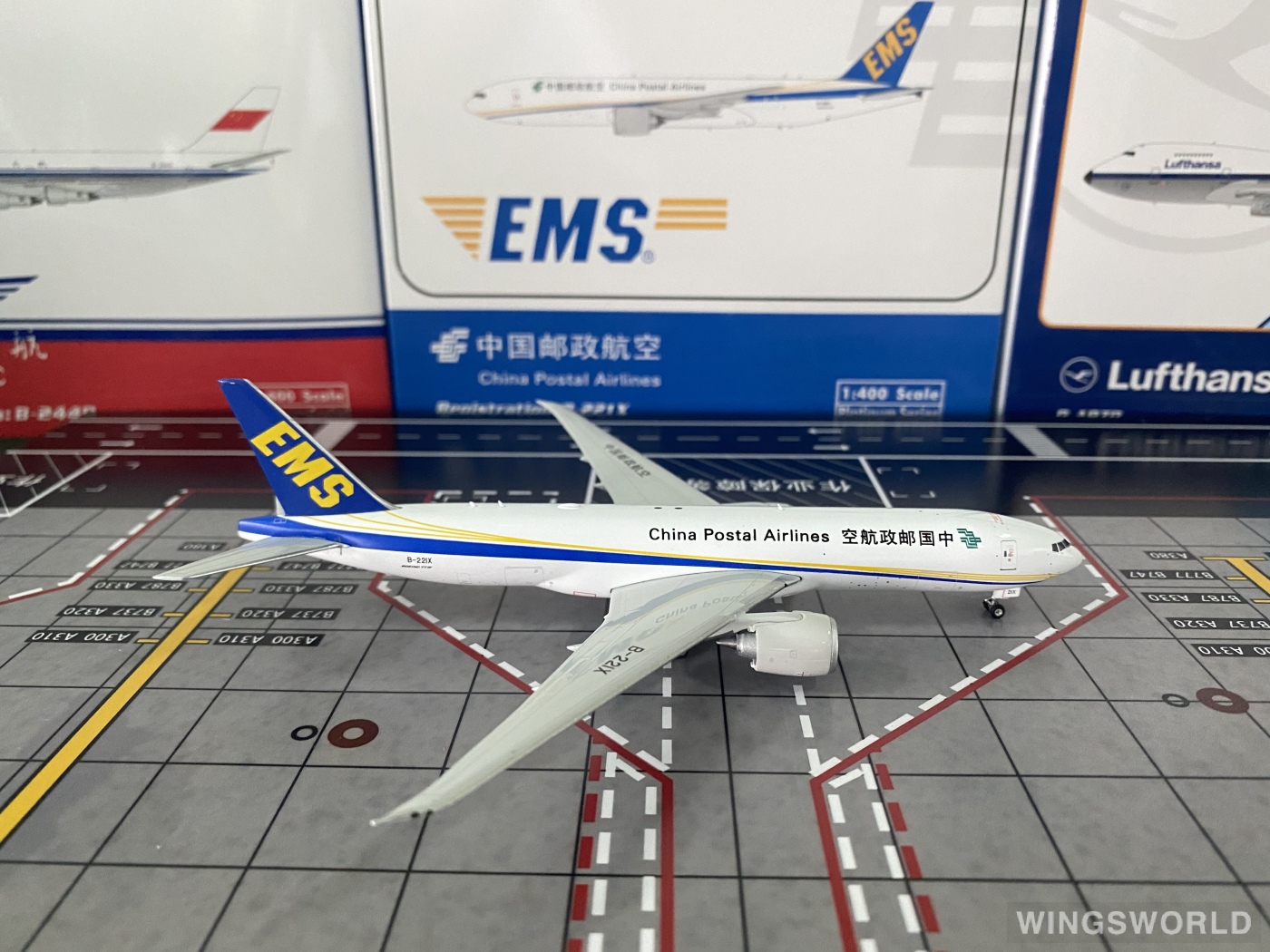 Phoenix 1:400 PH11816 China Postal Airlines 中国邮政航空 Boeing 777-200 B-221X