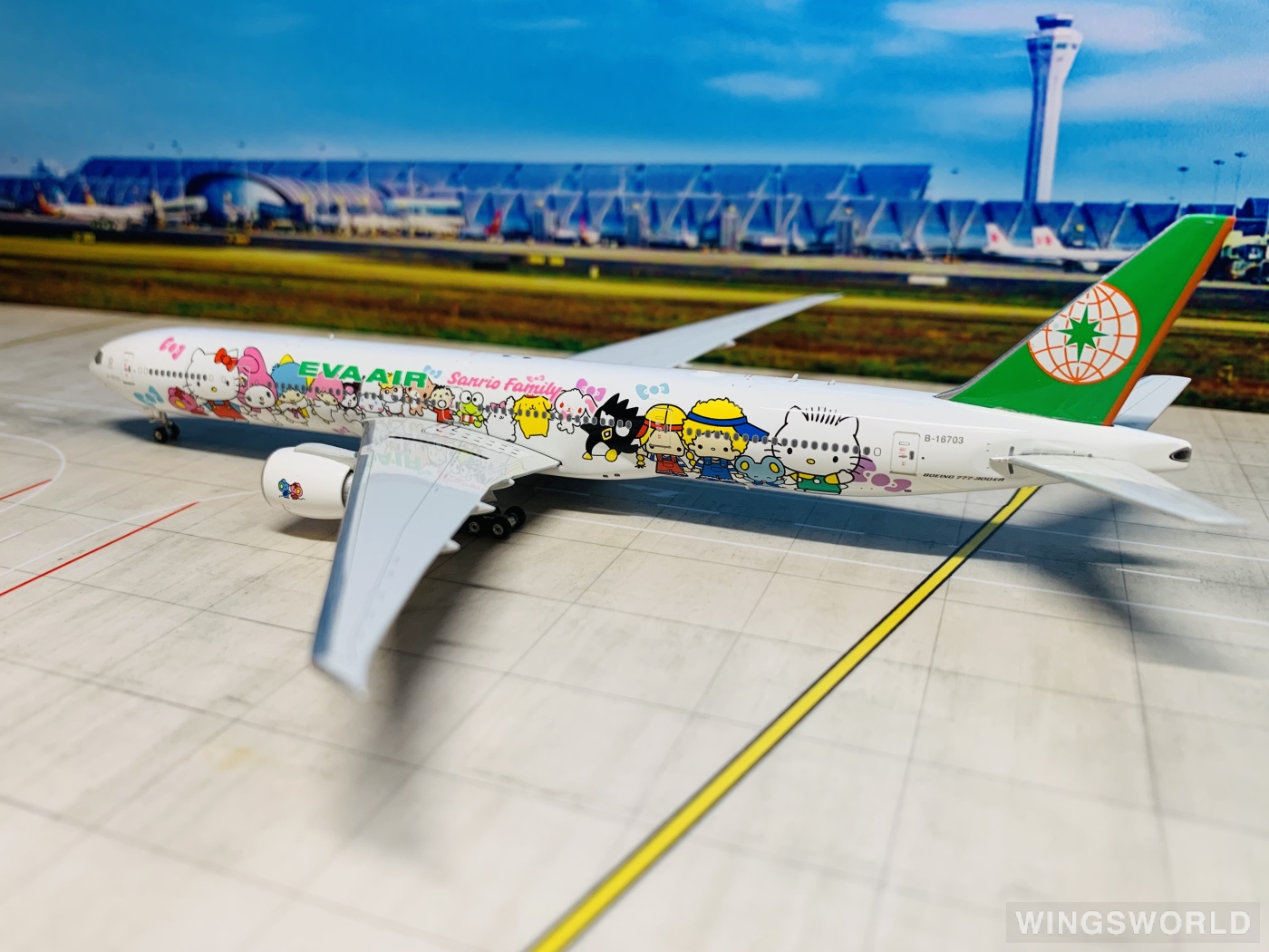 Phoenix 1:400 PH04037 EVA Air 长荣航空 Boeing 777-300ER B-16703