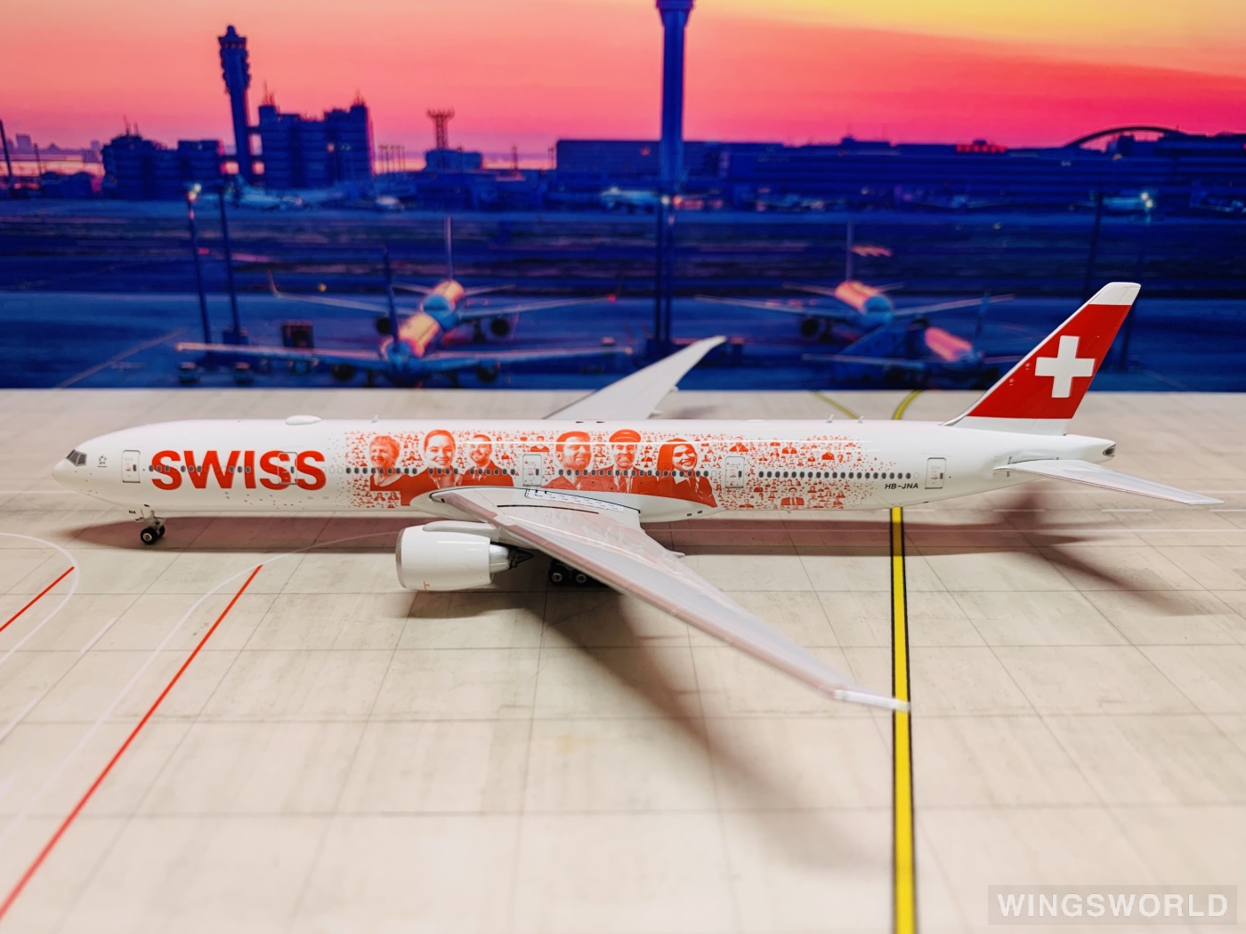 Phoenix 1:400 PH11251 Swiss 瑞士国际航空 Boeing 777-300ER HB-JNA