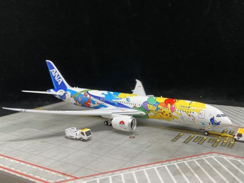 い出のひと時に、とびきりのおしゃれを！ Phoenix1/400 ANA B787-9