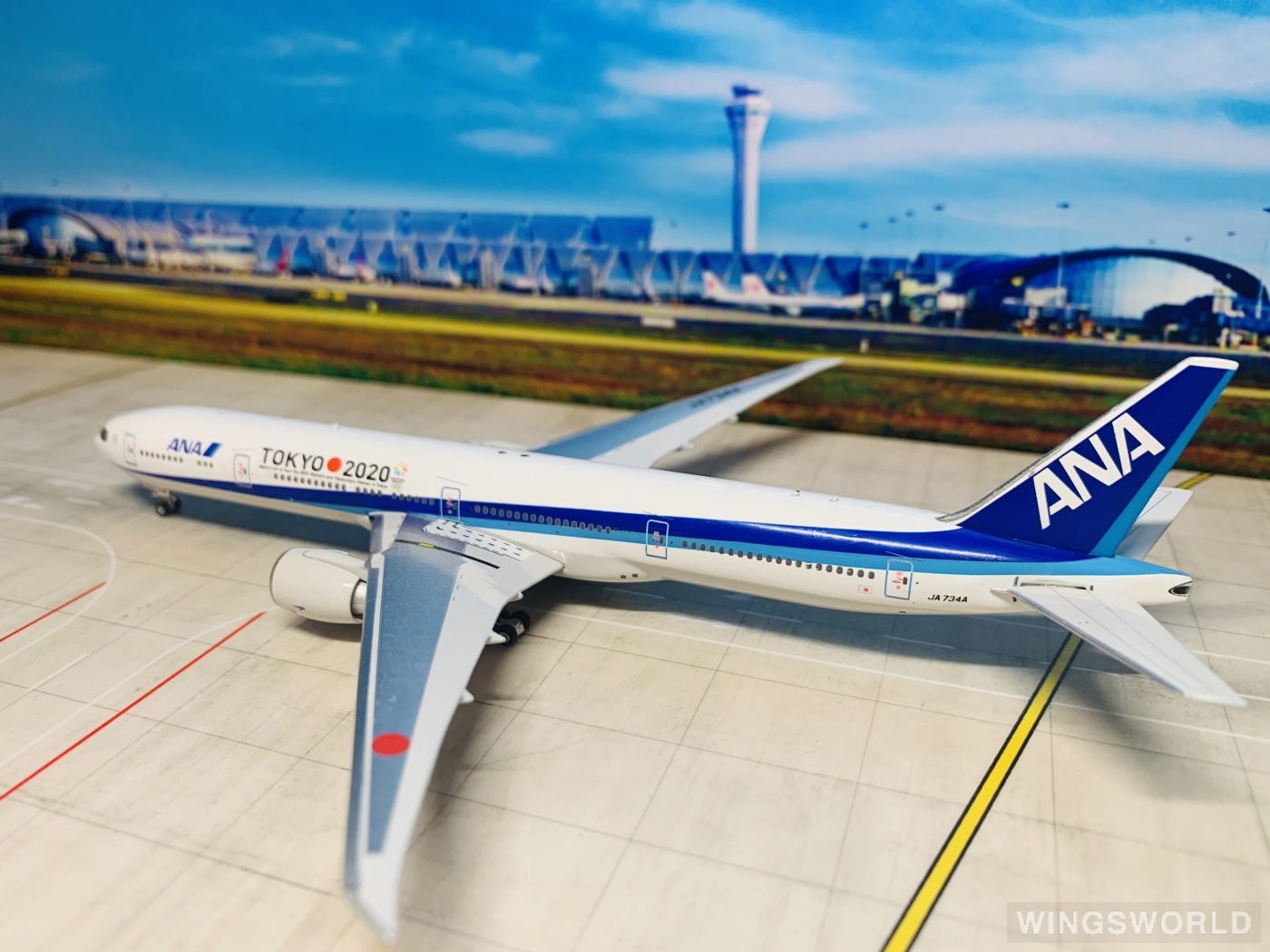 Phoenix 1:400 PH11049 ANA 全日空 Boeing 777-300 JA734A