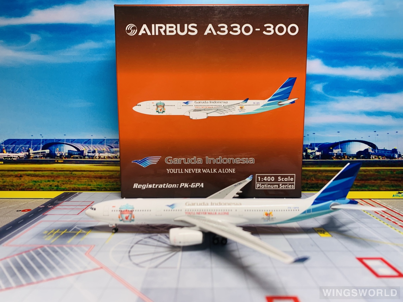 Phoenix 1:400 PH10813 Garuda Indonesia 印度尼西亚鹰航 Airbus A330-300 PK-GPA