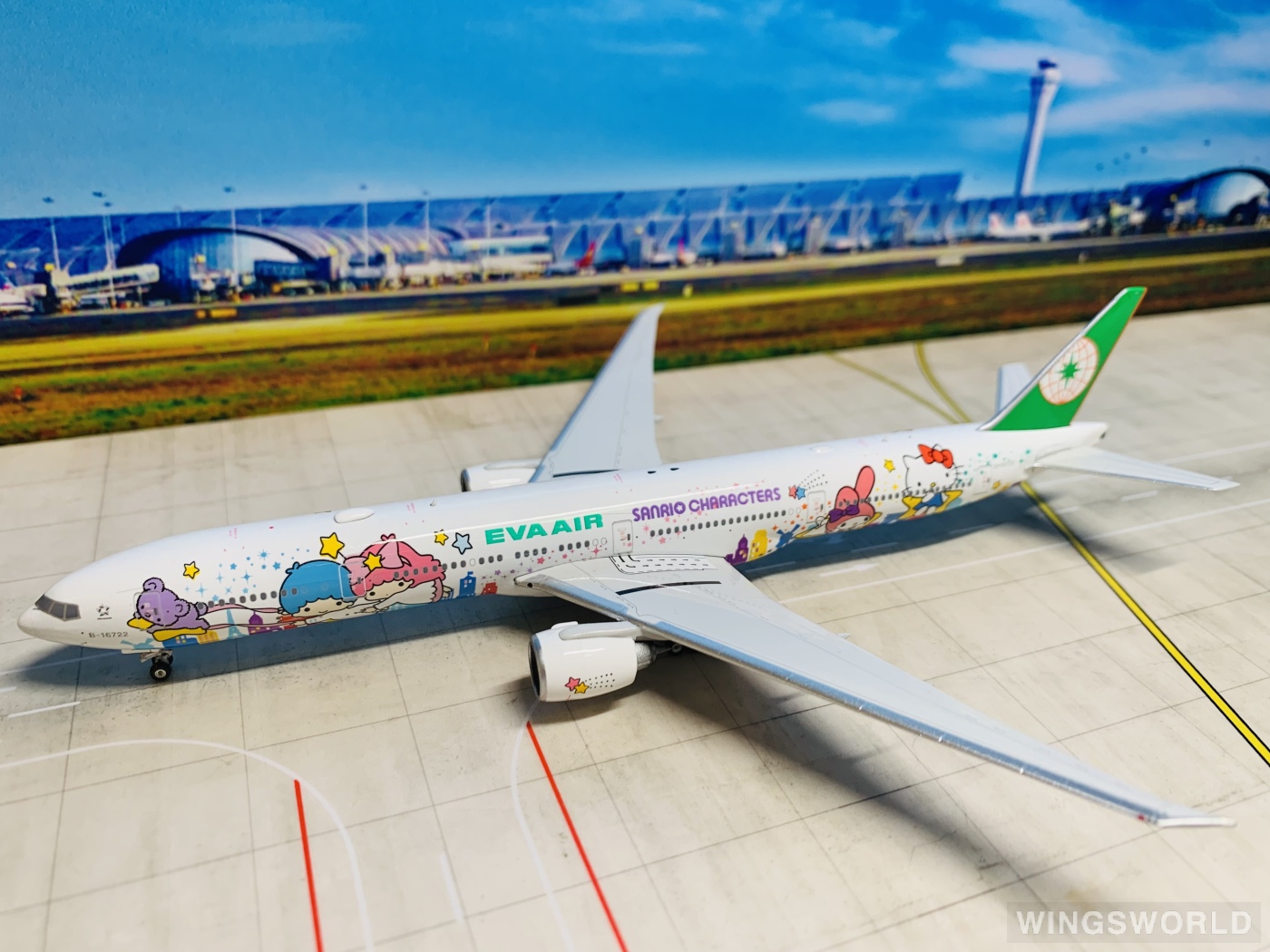 Phoenix 1:400 PH04074 EVA Air 长荣航空 Boeing 777-300ER B-16722