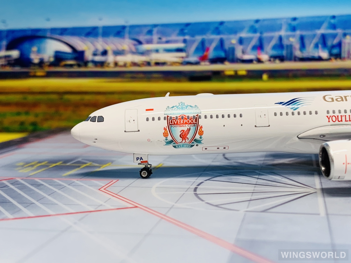 Phoenix 1:400 PH10813 Garuda Indonesia 印度尼西亚鹰航 Airbus A330-300 PK-GPA