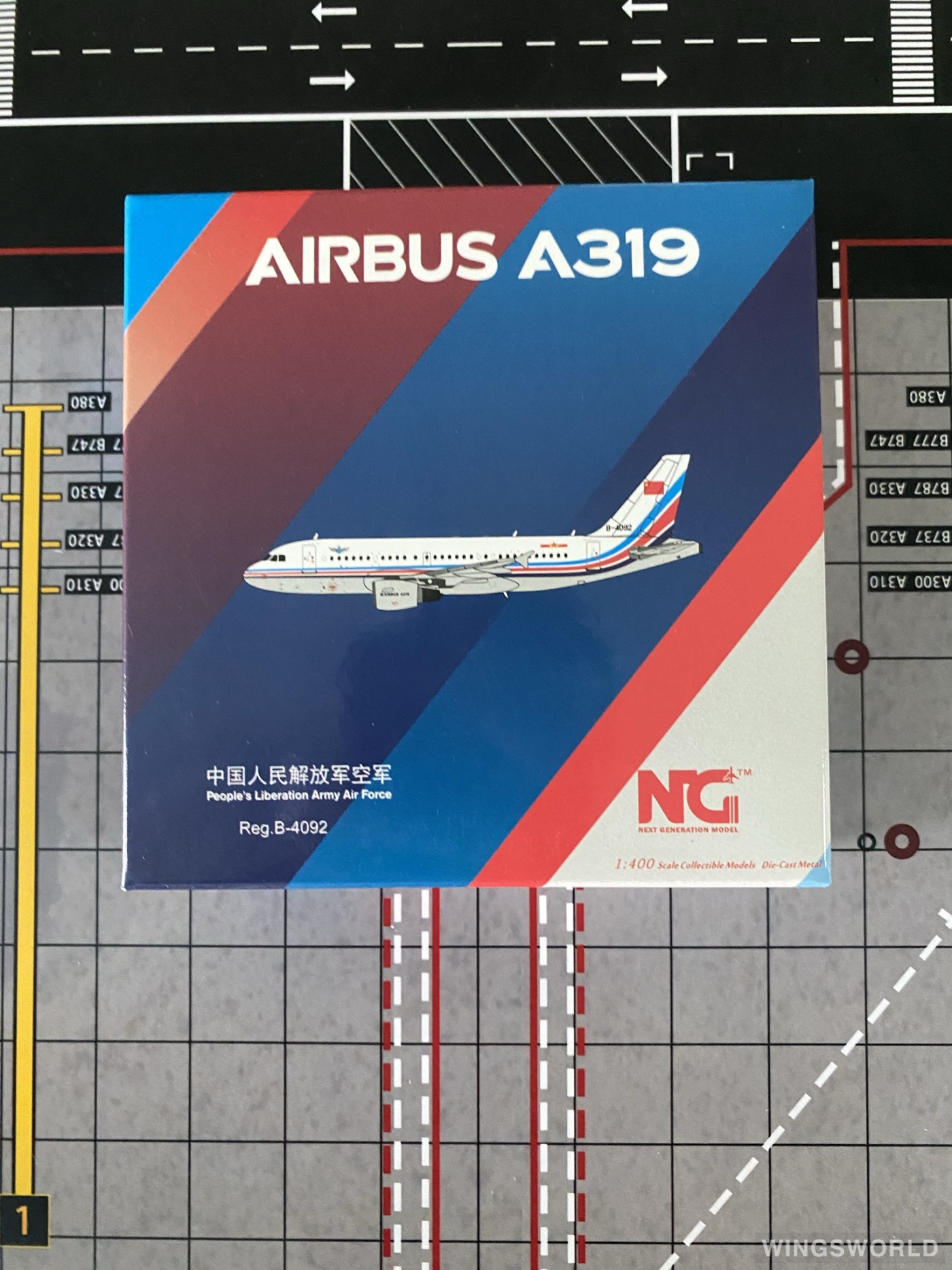 NGmodels 1:400 NG49021 PLAAF 中国空军 Airbus A319 B-4092