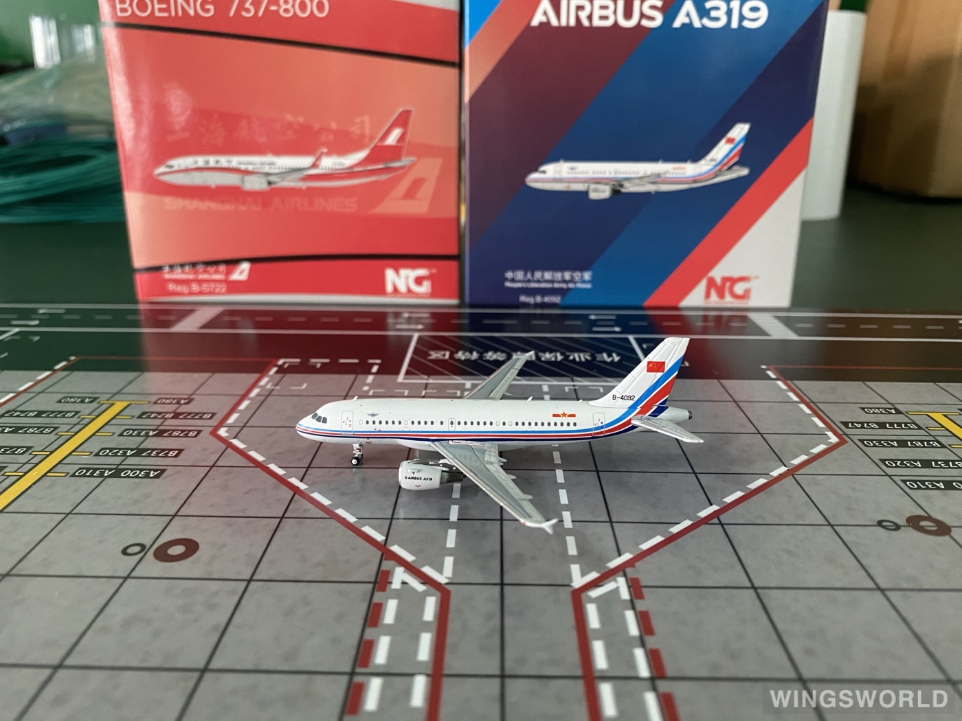 NGmodels 1:400 NG49021 PLAAF 中国空军 Airbus A319 B-4092