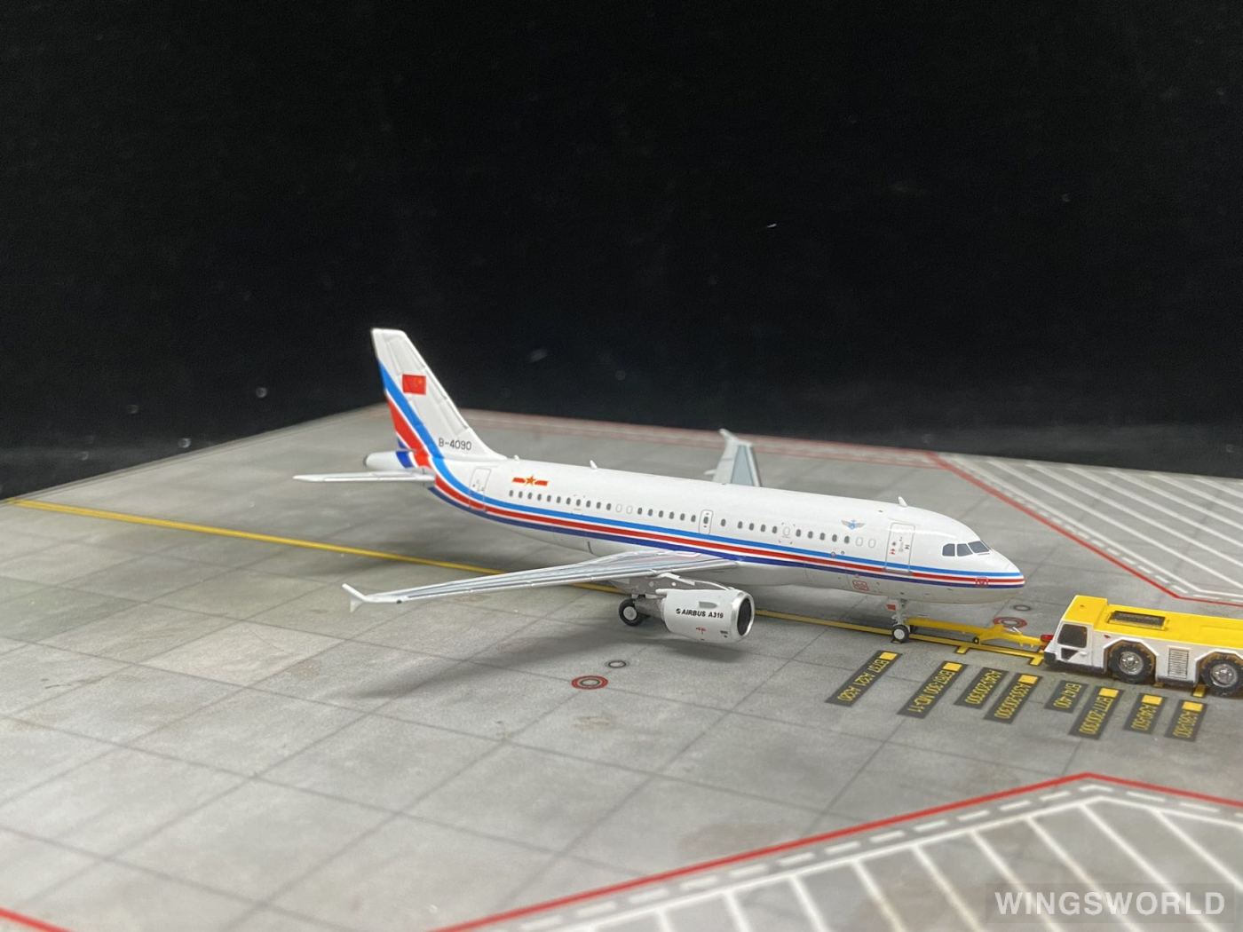 NGmodels 1:400 NG49019 PLAAF 中国空军 Airbus A319 B-4090