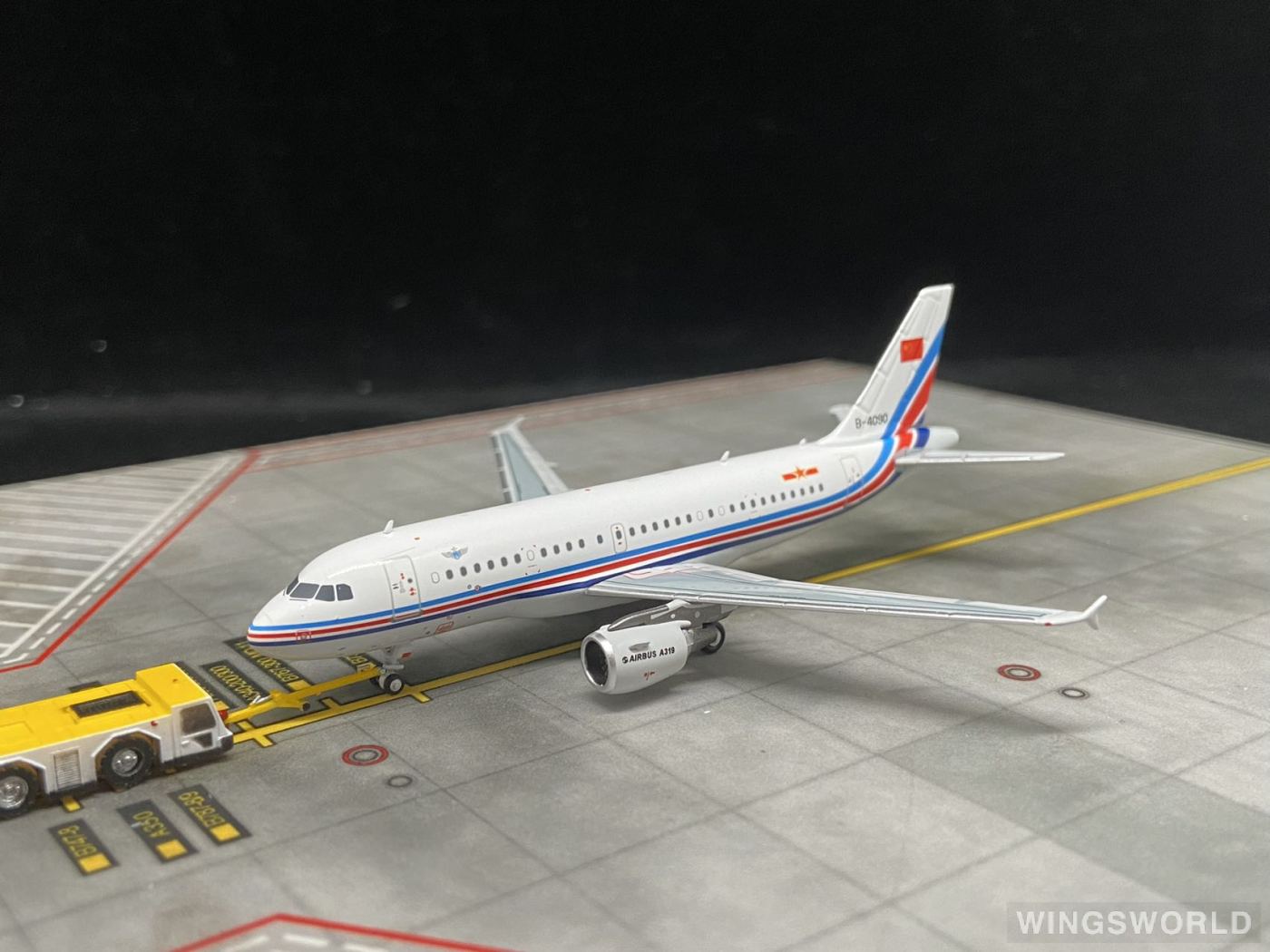 NGmodels 1:400 NG49019 PLAAF 中国空军 Airbus A319 B-4090