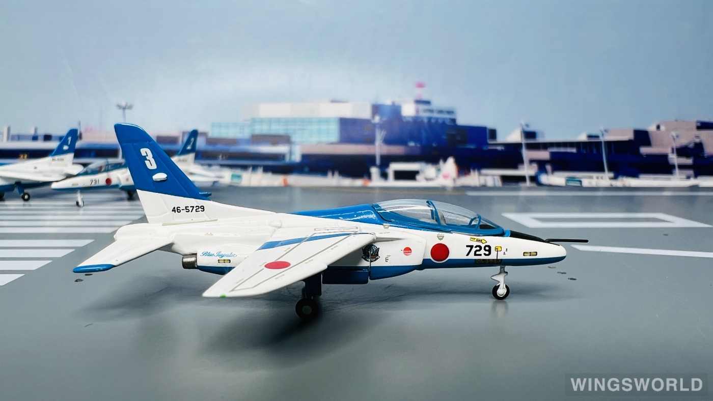 Gulliver 1:200 WA22016 JASDF 日本航空自卫队 Kawasaki T-4 46-5729