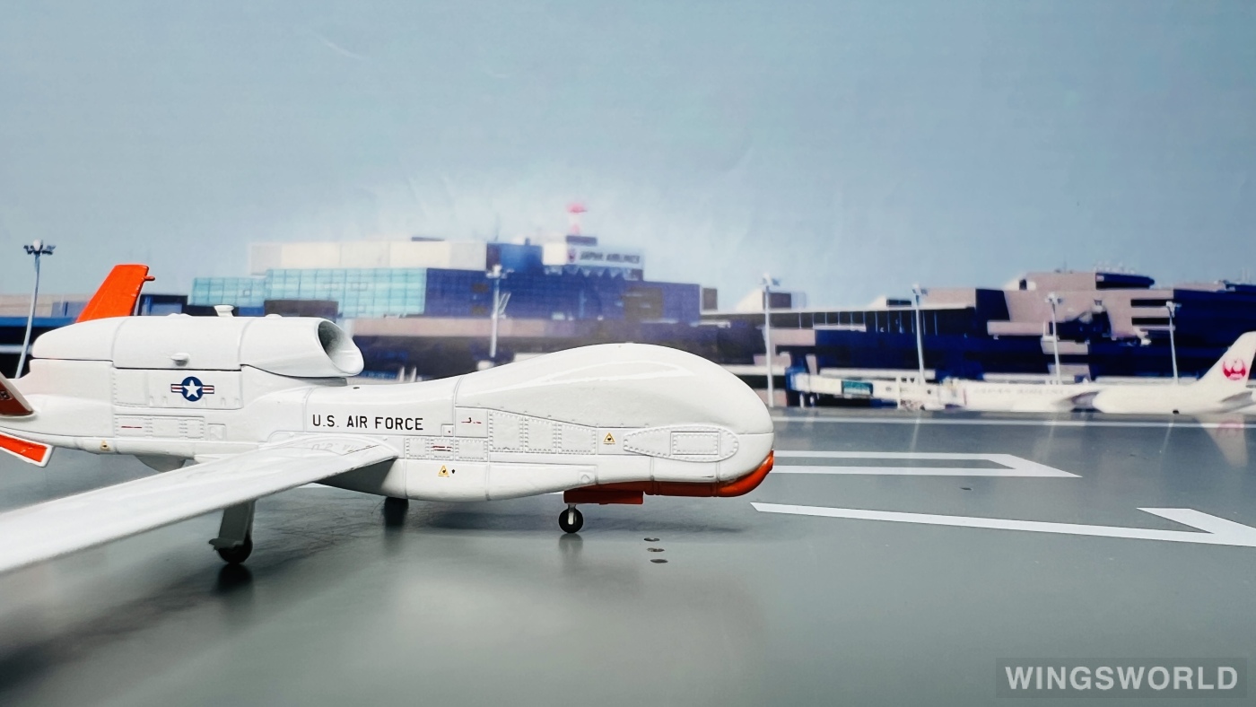 Avioni-X 1:200 AV200005 USAF 美国空军 Northrop Grumman RQ-4 042018