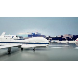NASA 美国航空航天局 Northrop Grumman RQ-4   AV200003 Avioni-X 1:200