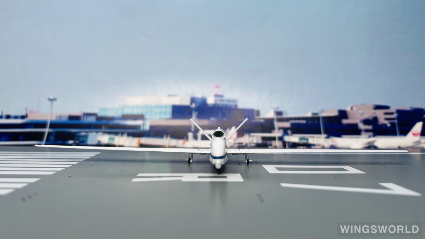 Avioni-X 1:200 AV200003 NASA 美国航空航天局 Northrop Grumman RQ-4 