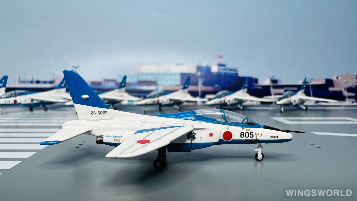 Gulliver 1:200 WA22020 JASDF 日本航空自卫队 Kawasaki T-4 26-5805