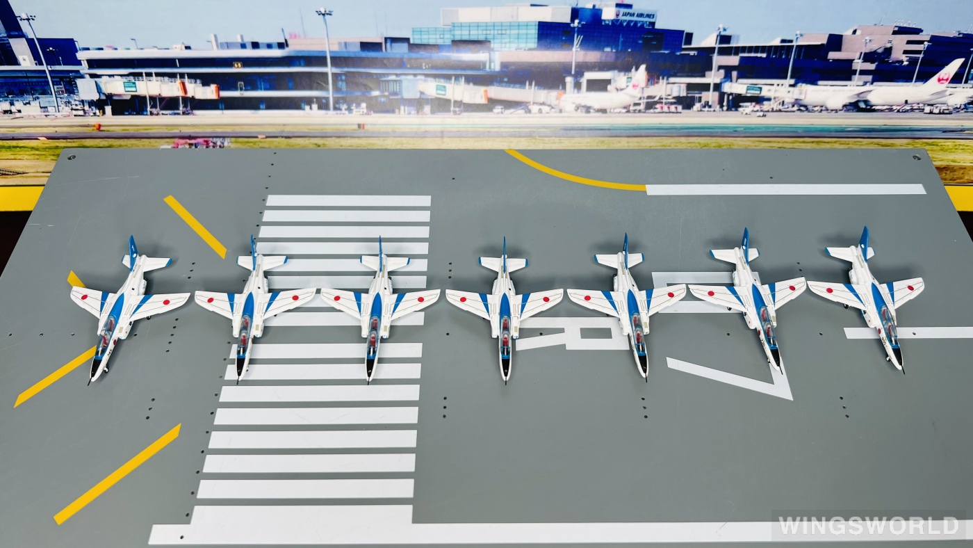 Gulliver 1:200 Kawasaki T-4 JASDF 日本航空自卫队WA22017 46-5728 的