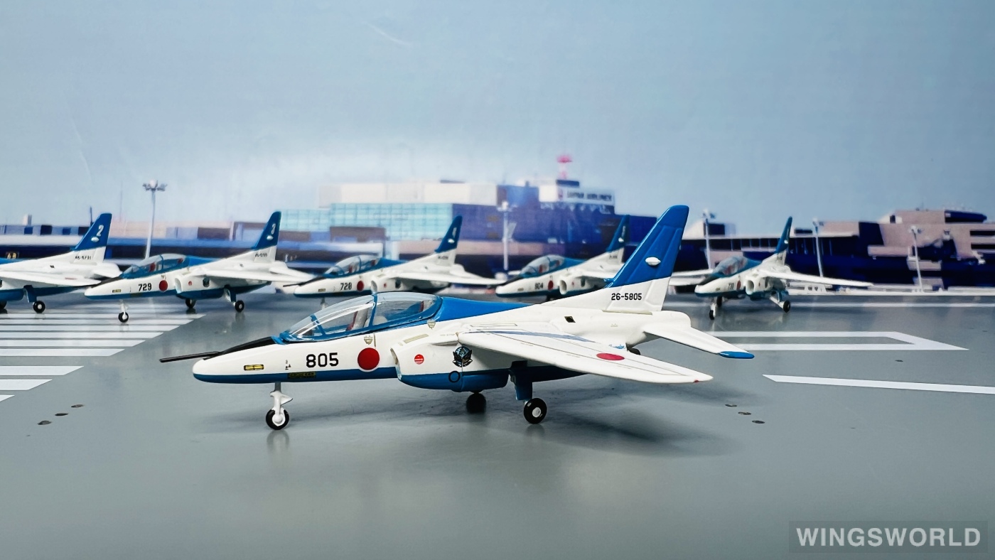 Gulliver 1:200 WA22020 JASDF 日本航空自卫队 Kawasaki T-4 26-5805