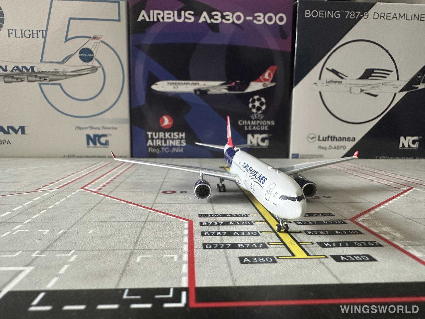 NGmodels 1:400 NG62061 Turkish Airlines 土耳其航空 Airbus A330-300 TC-JNM