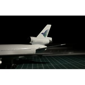 Garuda Indonesia 印度尼西亚鹰航 McDonnell Douglas DC-10 F-GTDG  A13099 Apollo 1:400
