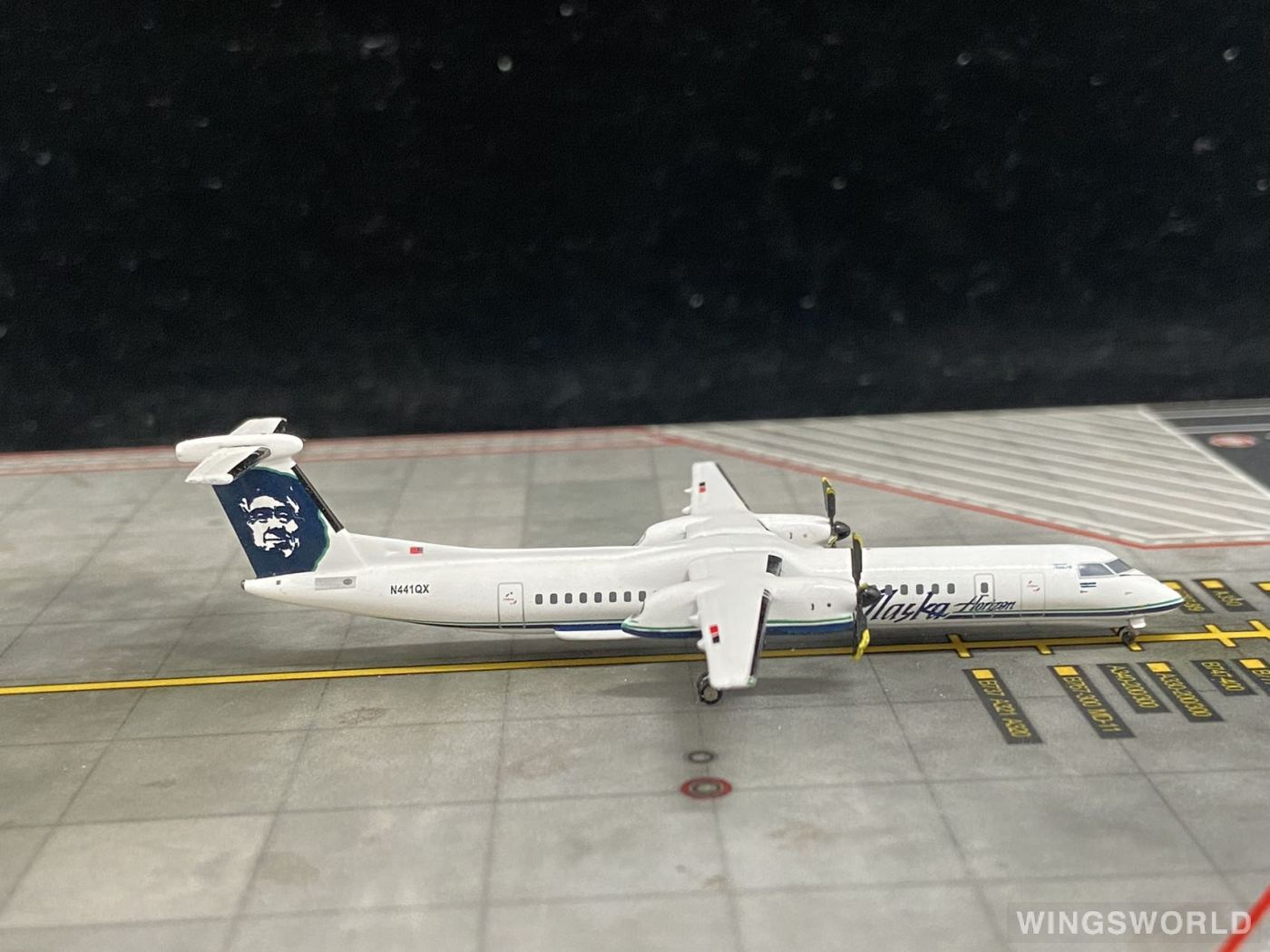 Geminijets 1:400 GJASA1044 Alaska Airlines 阿拉斯加航空 Bombardier Dash 8-400 N441QX