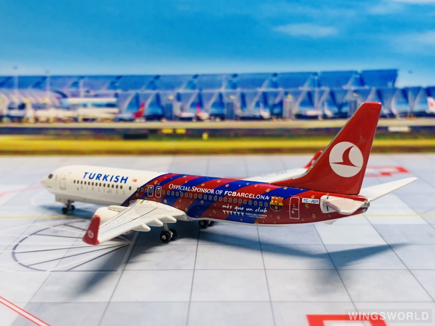 Phoenix 1:400 PH10415 Turkish Airlines 土耳其航空 Boeing 737-800 TC-JGY