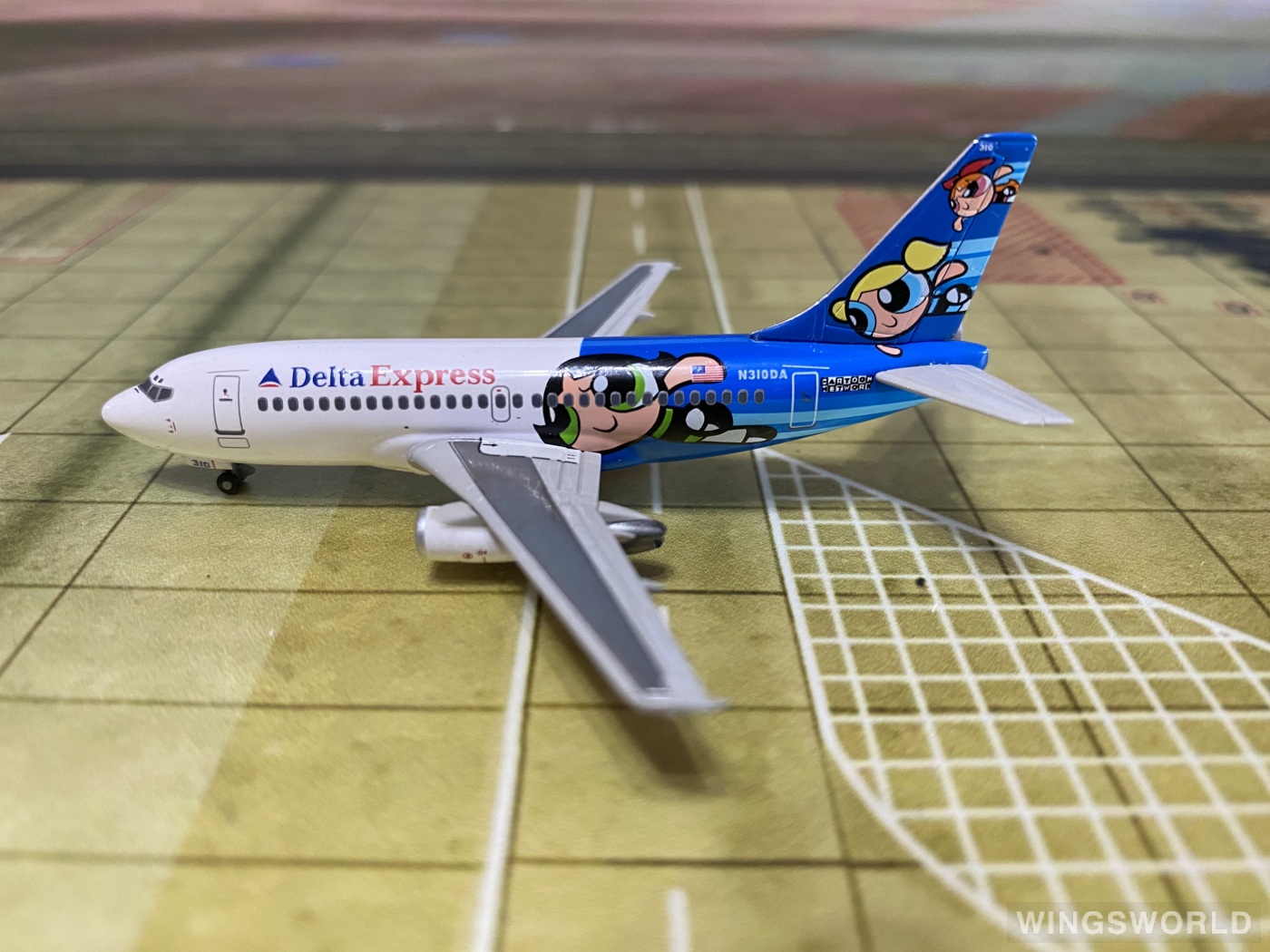 Dragon Models 1:400 55444 Delta Air Lines 达美航空 Boeing 737-200 N310DA