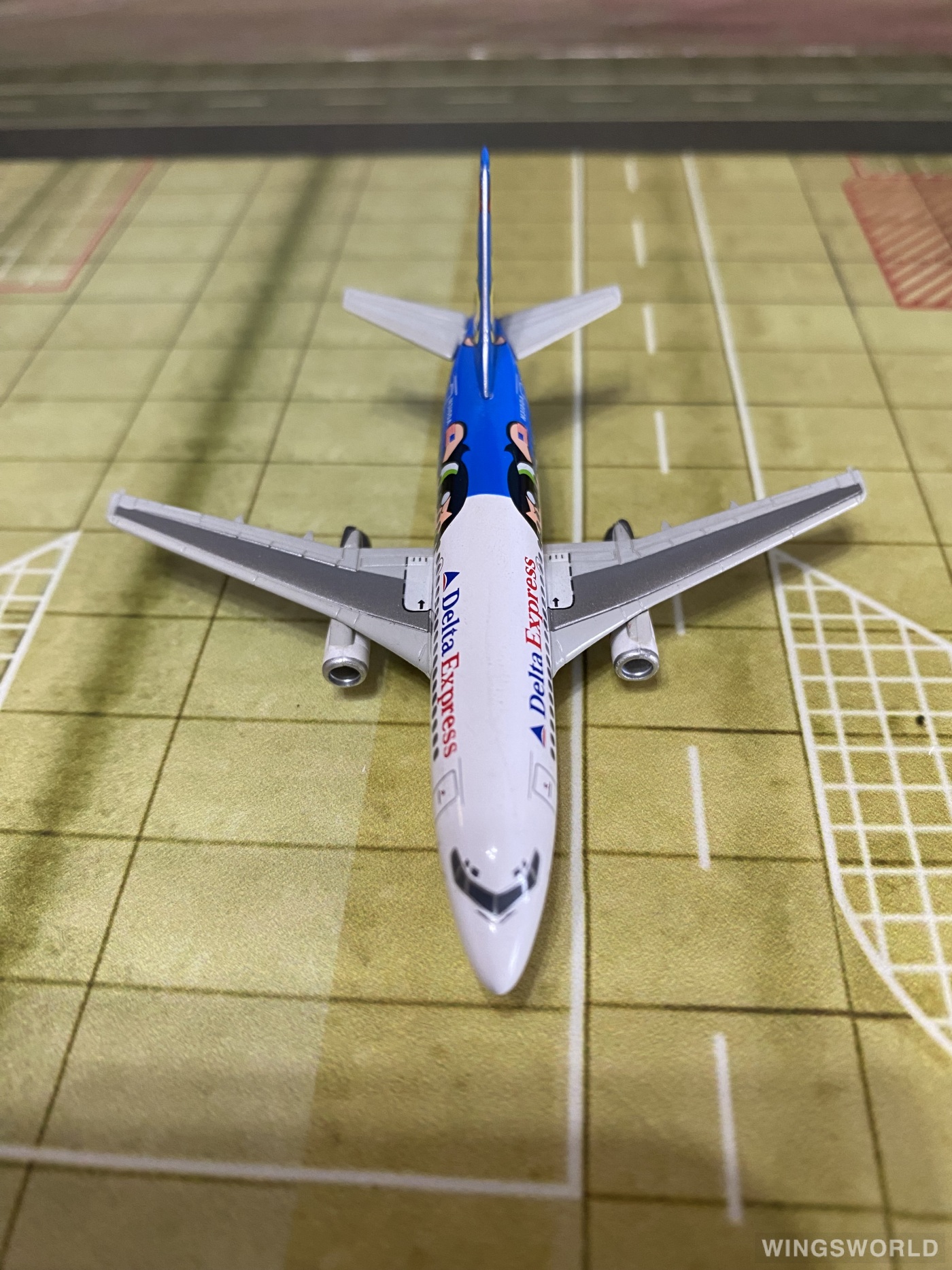 Dragon Models 1:400 55444 Delta Air Lines 达美航空 Boeing 737-200 N310DA
