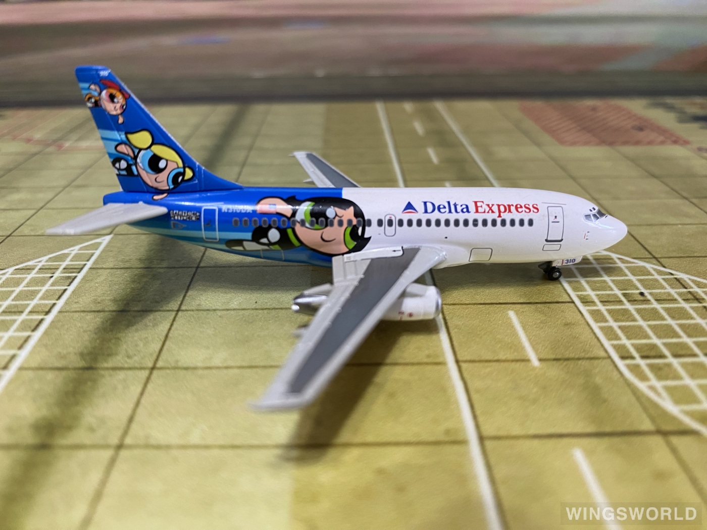 Dragon Models 1:400 55444 Delta Air Lines 达美航空 Boeing 737-200 N310DA