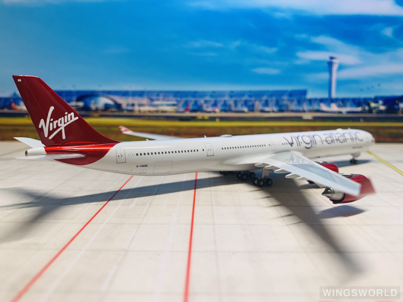 Phoenix 1:400 PH04553 Virgin Atlantic Airways 维珍航空 Airbus A340-600 G-VWEB