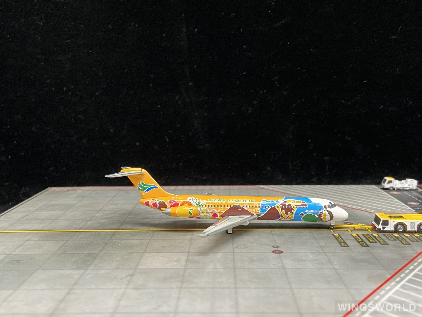 TucanoLine 1:400 84029003 Cebu Pacific Air 宿务太平洋航空 McDonnell Douglas DC-9 RP-C1540