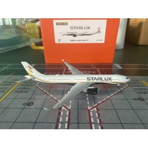 Starlux Airlines 星宇航空  Airbus A330-900neo B-58301  EW4339001 JC Wings 1:400