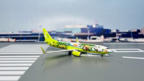 Phoenix ソラシドエア Solaseed B737-800 JA803X s-l400.jpg