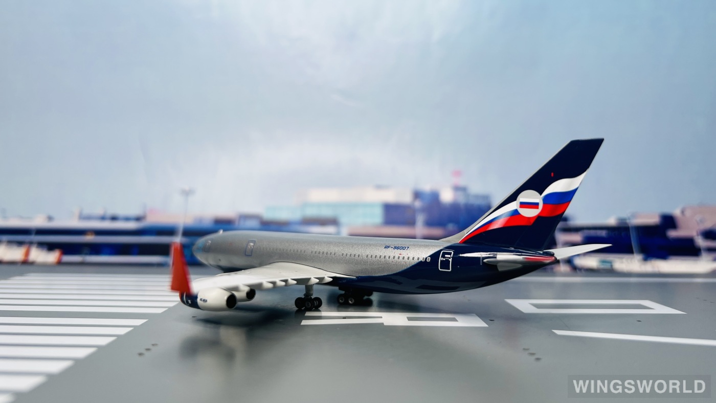 Phoenix 1:400 PH11830 Others 其他 Ilyushin Il-96 RF-96007