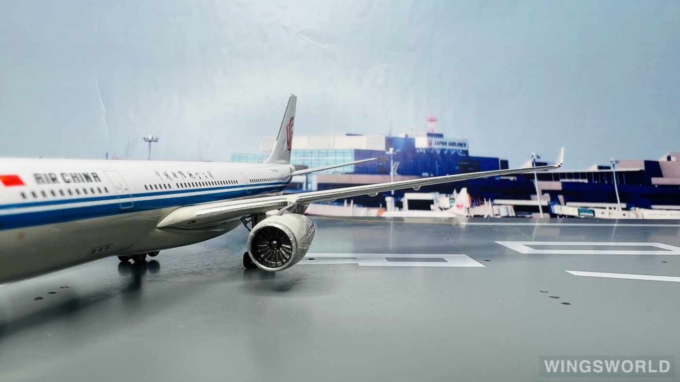 Phoenix 1:400 PH10438 Air China 中国国际航空 Airbus A330-200 B-6080