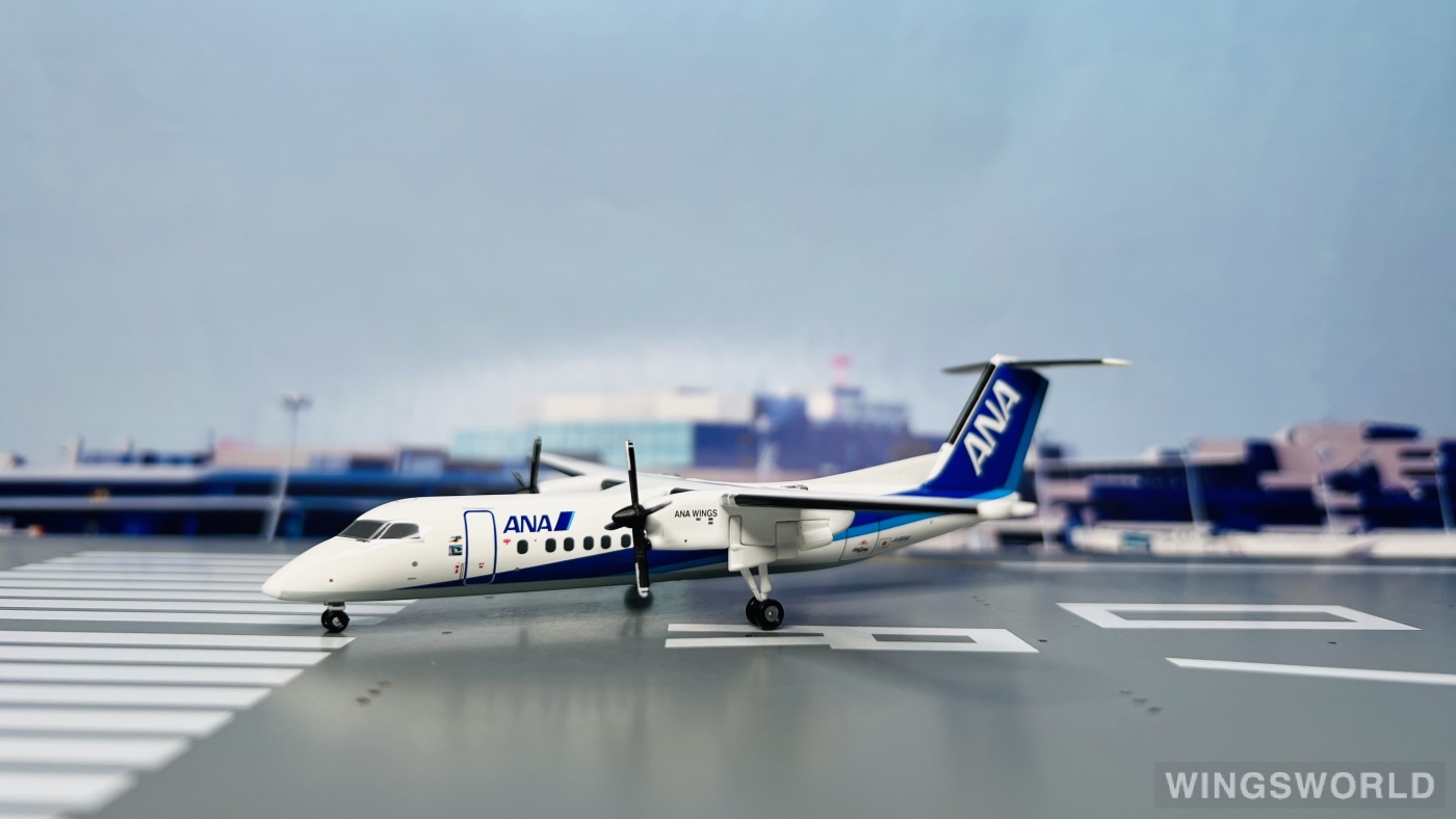 Hogan 1:200 DH28018 ANA 全日空 Bombardier Dash 8-300 JA804K