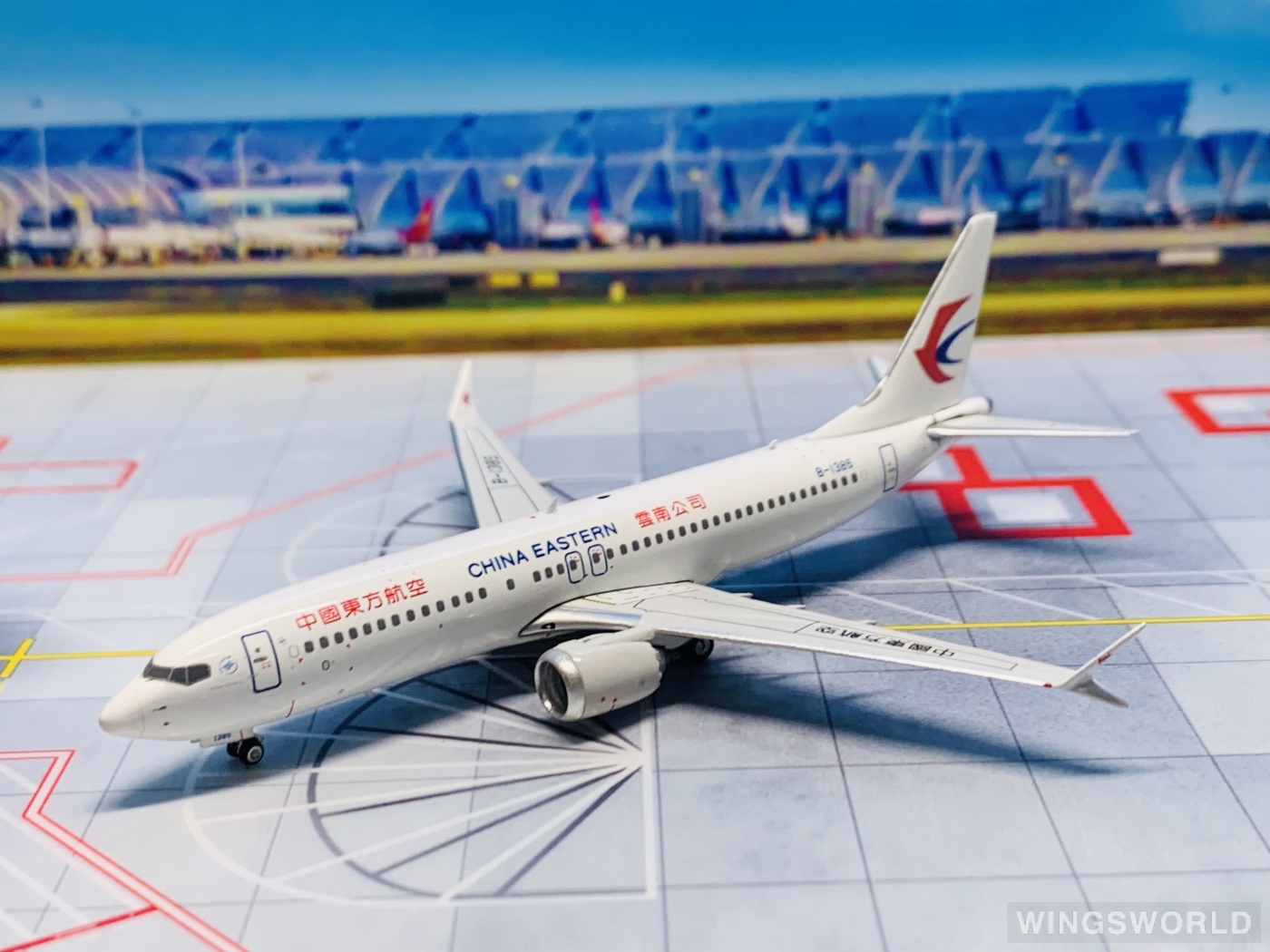 Phoenix 1:400 PH11463 China Eastern 中国东方航空 Boeing 737 MAX 8 B-1380