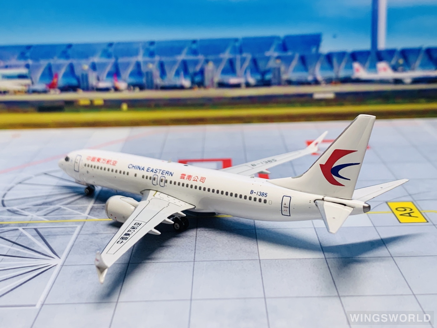 Phoenix 1:400 PH11463 China Eastern 中国东方航空 Boeing 737 MAX 8 B-1380