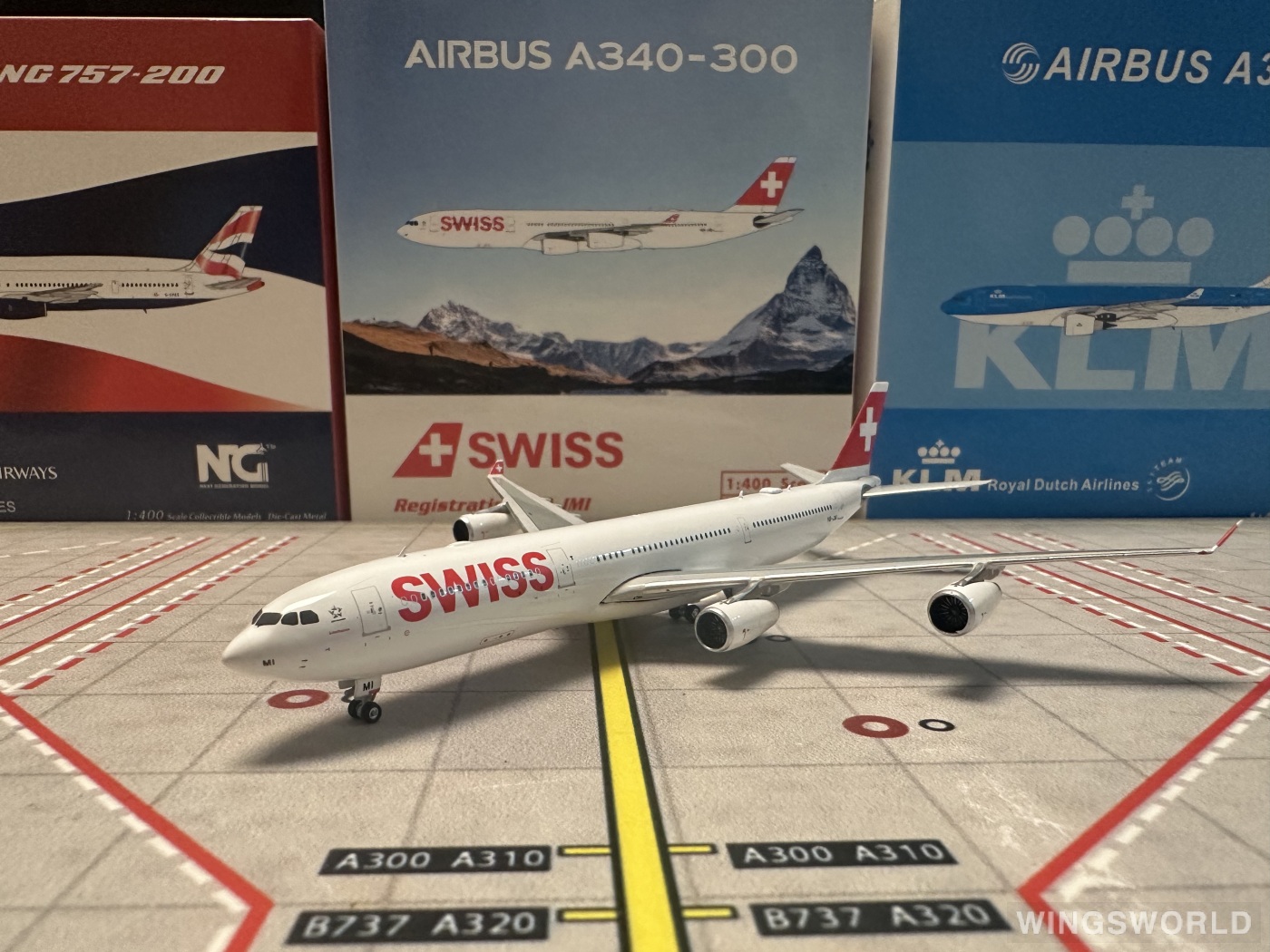 Phoenix 1:400 PH11808 Swiss 瑞士国际航空 Airbus A340-300 HB-JMI