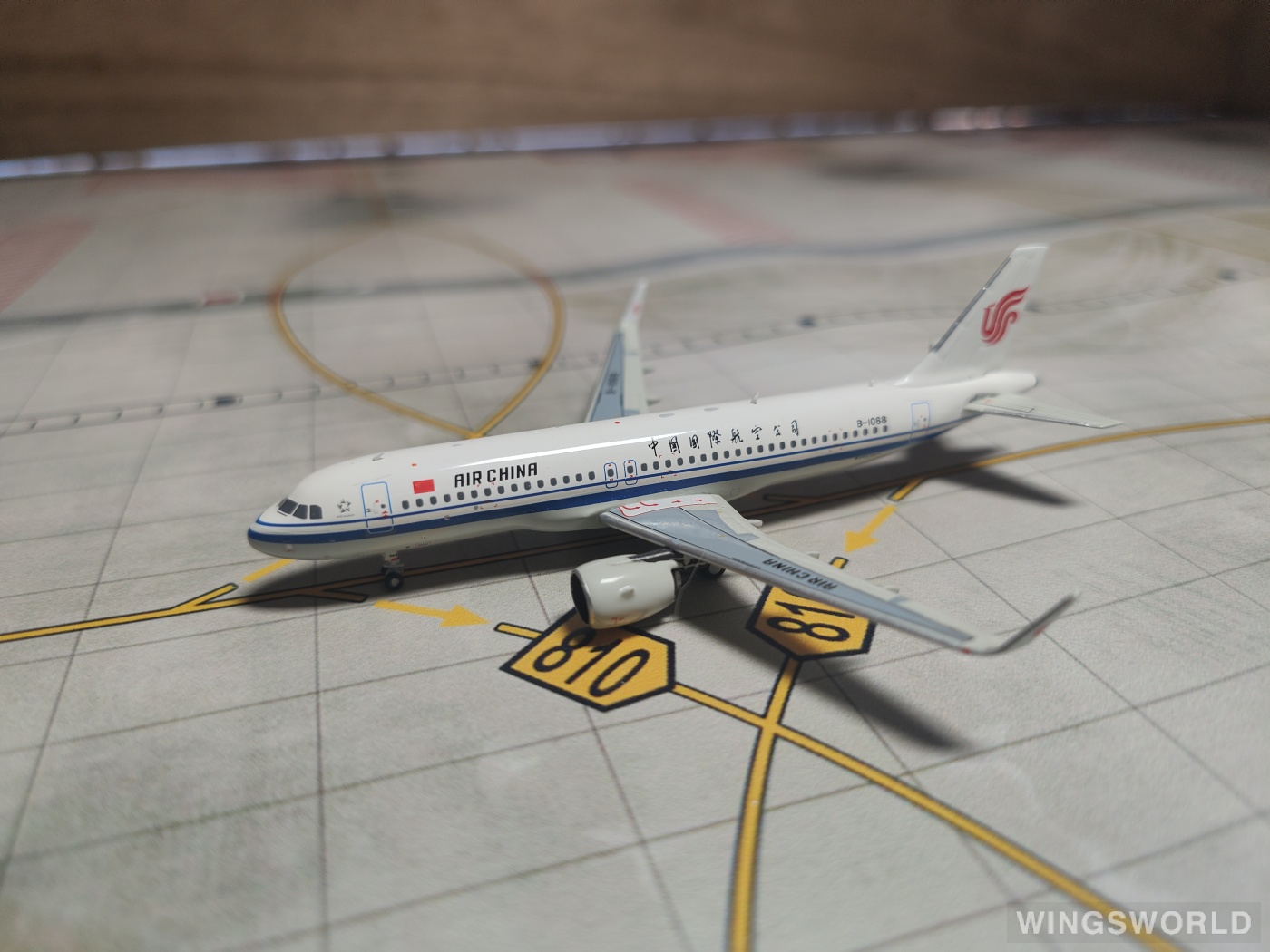 Pandamodel 1:400 PM-B-1068 Air China 中国国际航空 Airbus A320neo B-1068