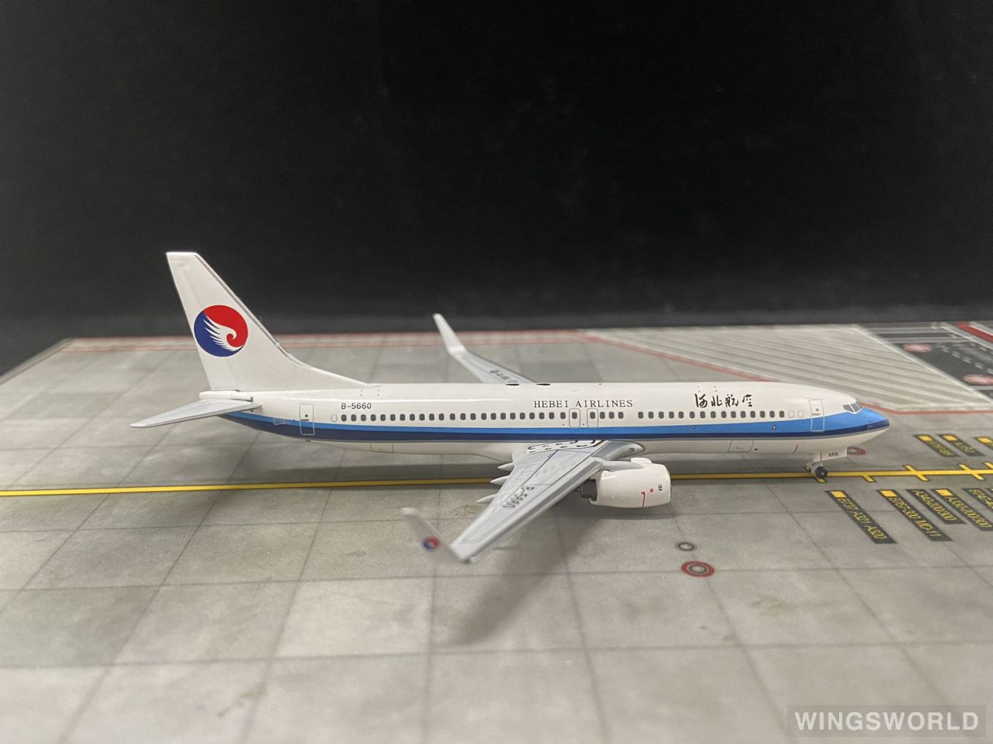 Pandamodel 1:400 PM-B5660 Hebei Airlines 河北航空 Boeing 737-800 B-5660