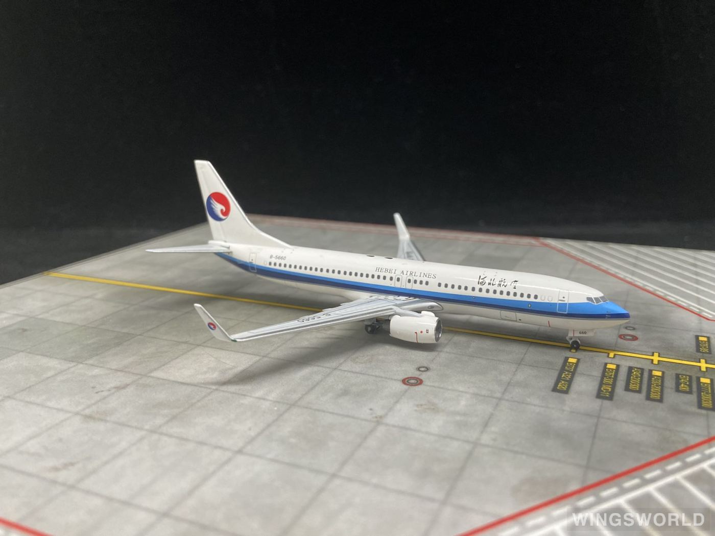 Pandamodel 1:400 PM-B5660 Hebei Airlines 河北航空 Boeing 737-800 B-5660