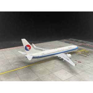 Hebei Airlines 河北航空 Boeing 737-800 B-5660  PM-B5660 Pandamodel 1:400