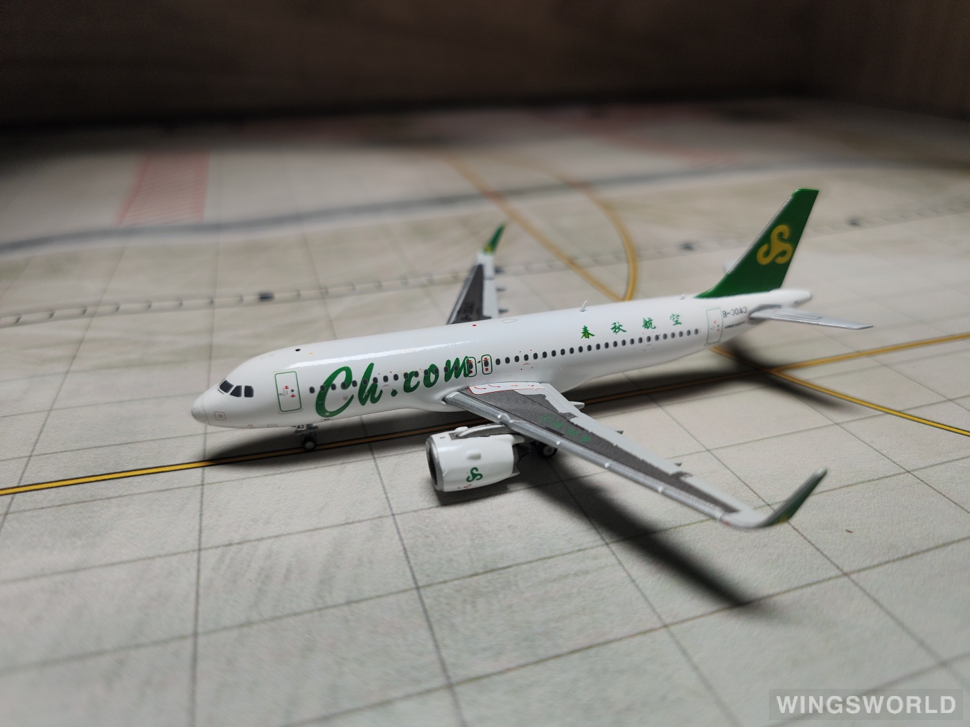 JC Wings 1:400 LH4171 Spring Airlines 春秋航空 Airbus A320neo B-30A3
