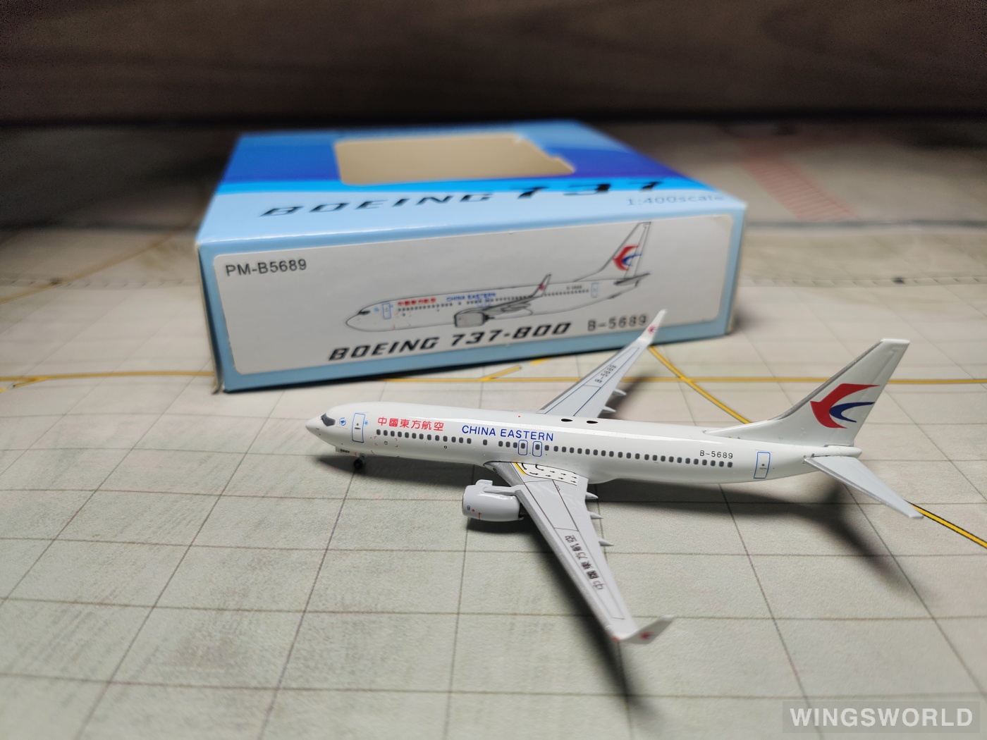 Pandamodel 1:400 PMB5689 China Eastern 中国东方航空 Boeing 737-800 B-5689