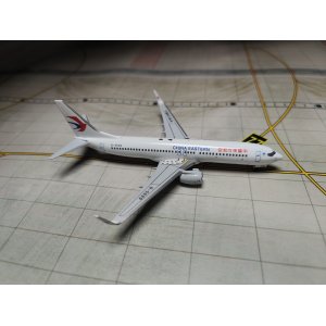 China Eastern 中国东方航空 Boeing 737-800 B-5689  PMB5689 Pandamodel 1:400
